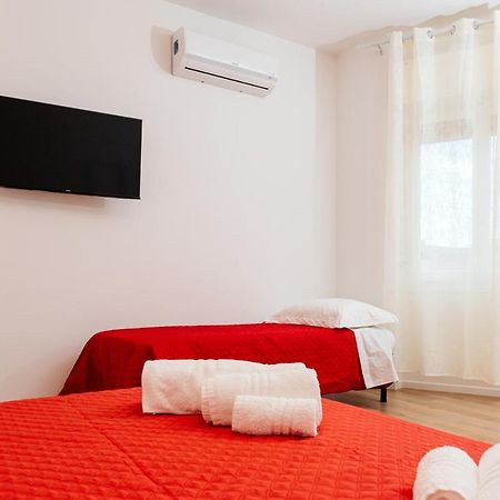 La Casa Di Ambra Hotell Porto Torres Exteriör bild