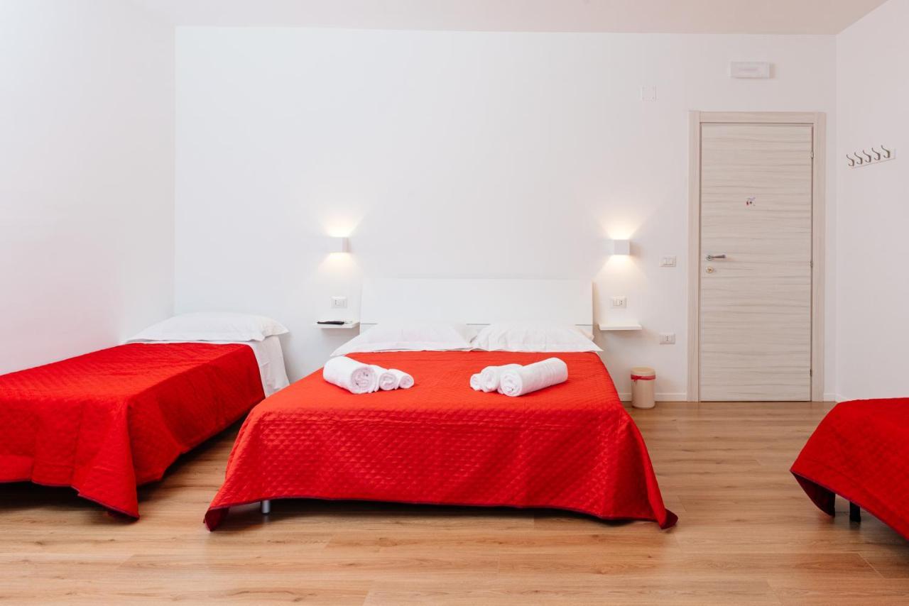 La Casa Di Ambra Hotell Porto Torres Exteriör bild