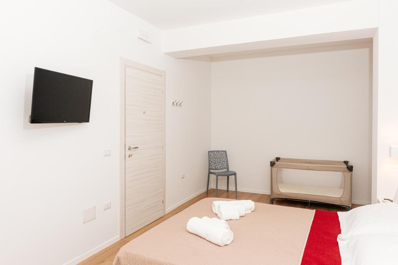 La Casa Di Ambra Hotell Porto Torres Exteriör bild