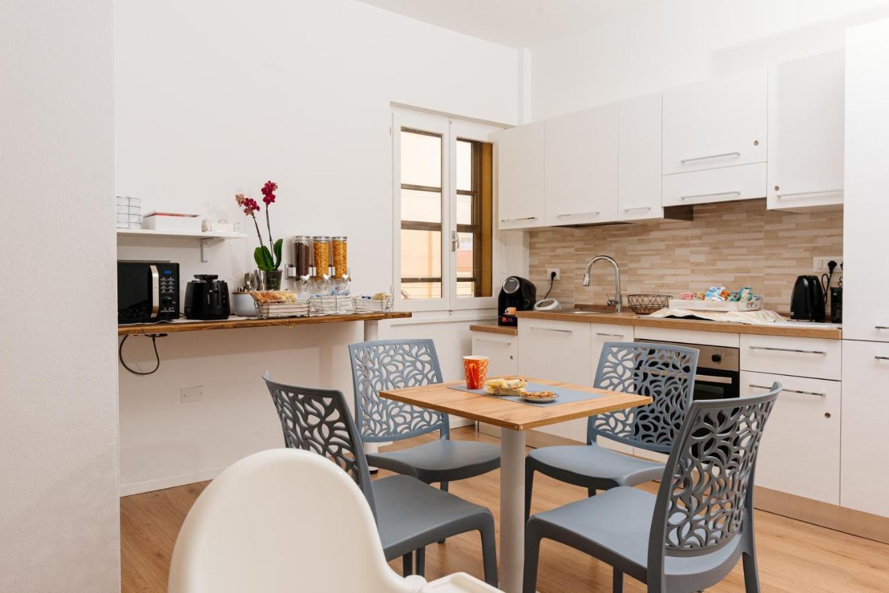 La Casa Di Ambra Hotell Porto Torres Exteriör bild